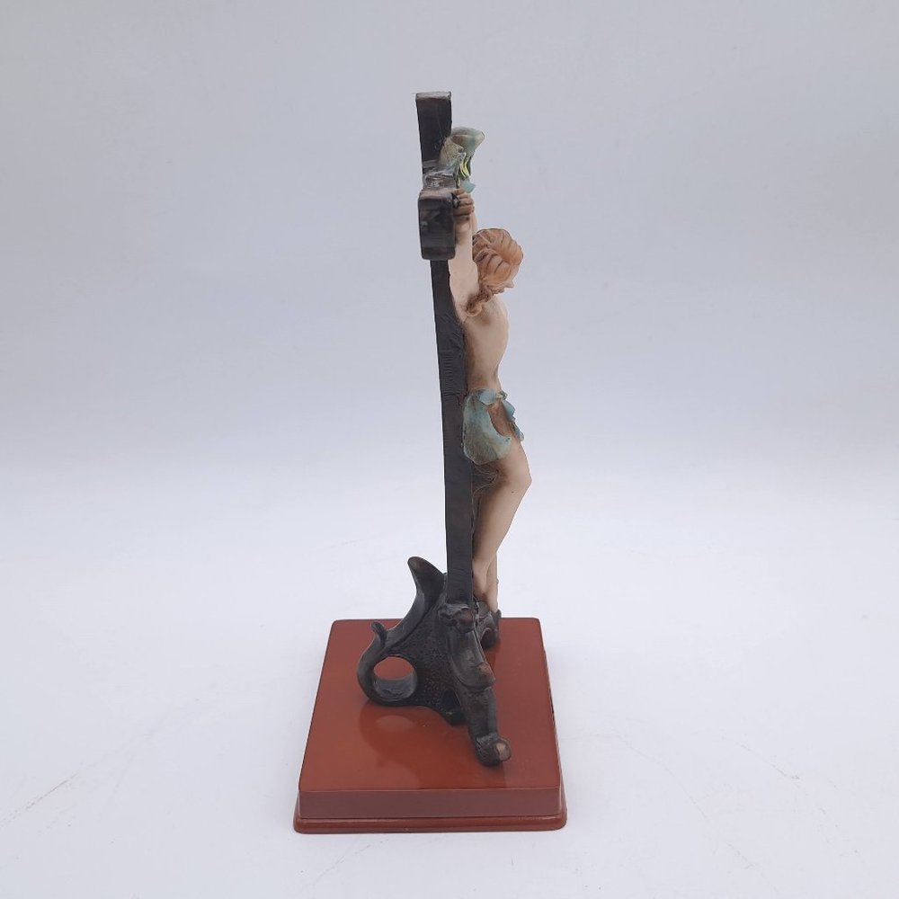 Jesus On The Cross -New Vintage Resin Crucifix - Picture 5 of 11
